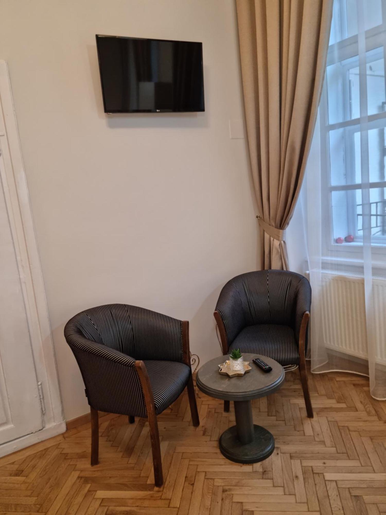 Studio Piata Mare Sibiu Extérieur photo